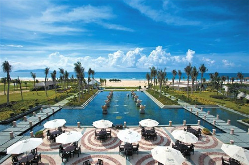 在翁源县可以开一家店吗，在翁源县开爱尚鲜奶吧加盟店竞争大吗