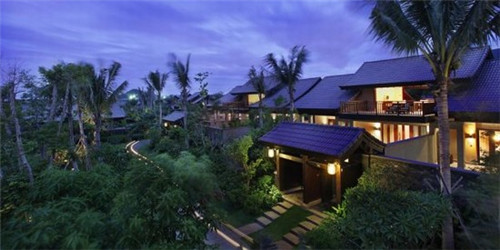 凤城市哪些中老年衬衫加盟品牌值得信赖，中老年服饰加盟店有哪些